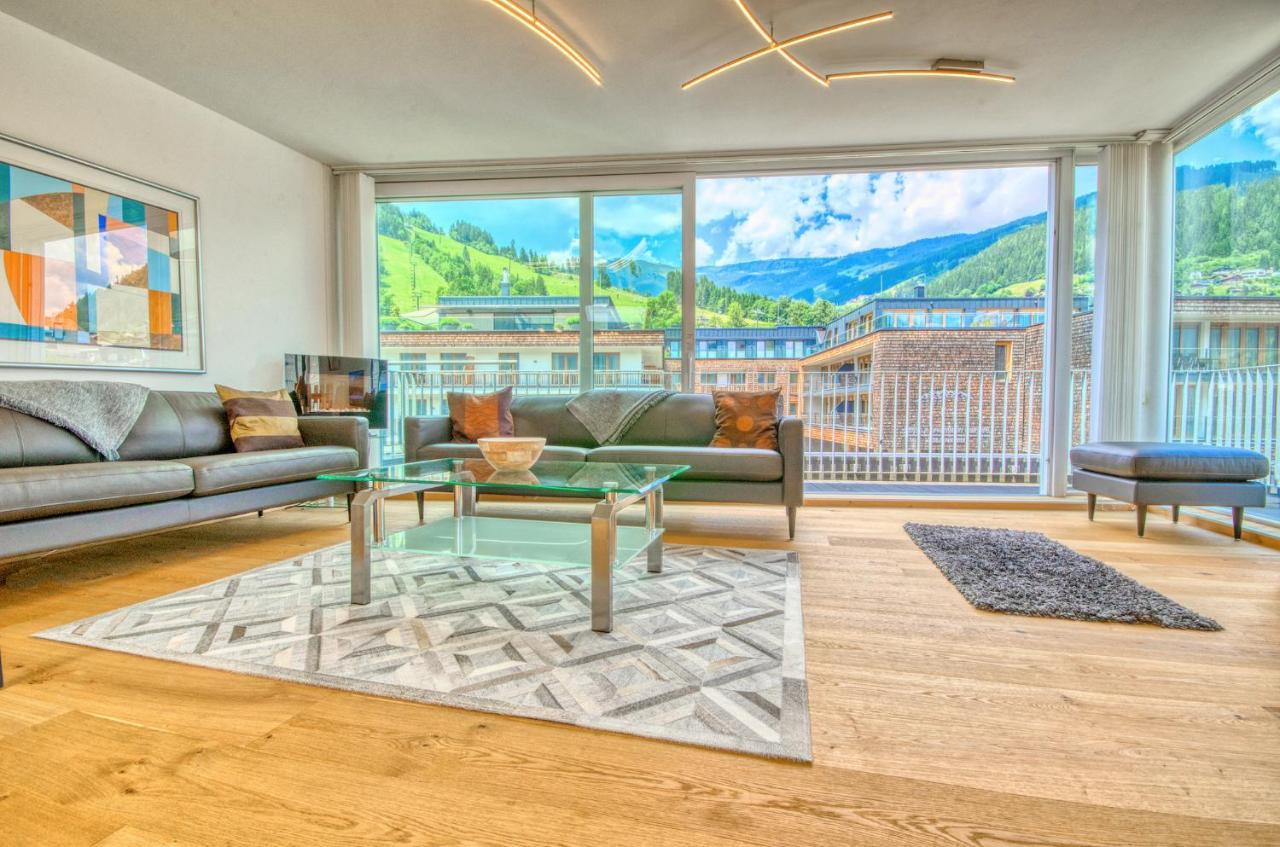 Penthouse Ari - By Alpen Apartments Zell am See Eksteriør bilde
